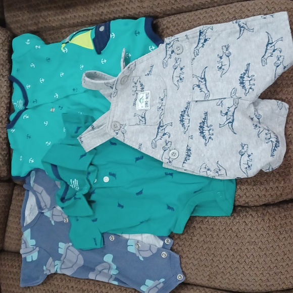 Carter's Lot Size 3 months - Picture 5 of 9